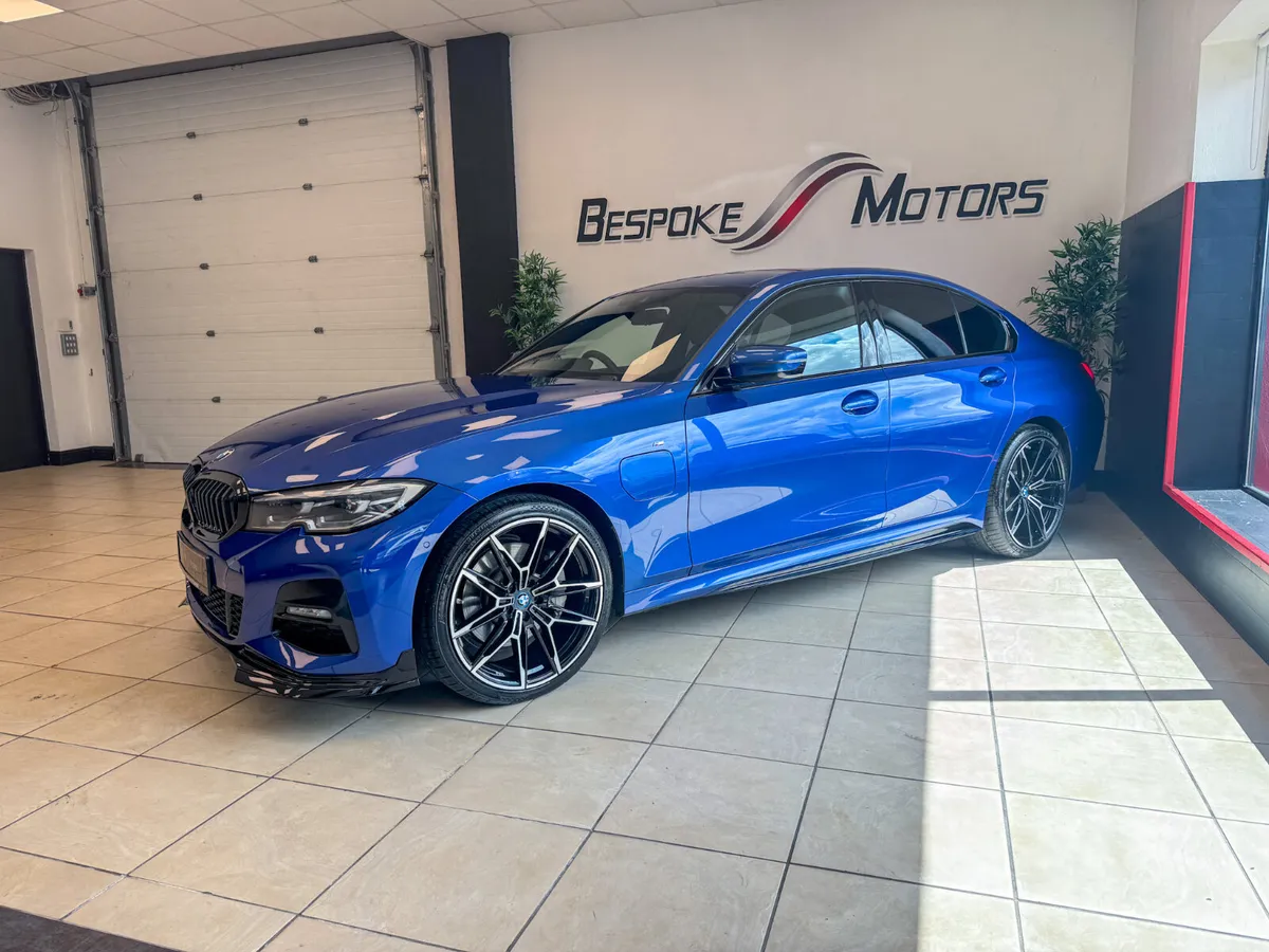 BMW 330e Msport - Image 2