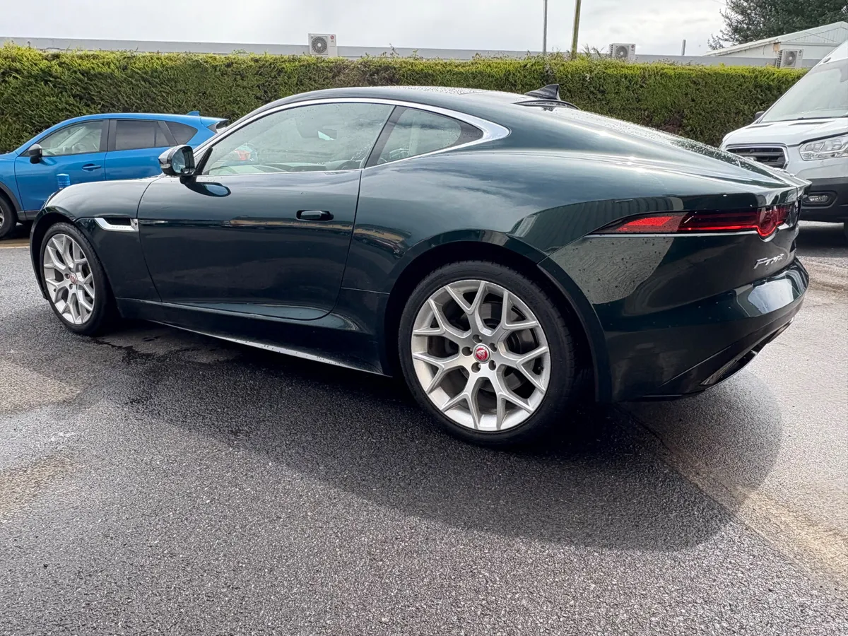 Jaguar F-Type R Dynamic 300Bhp 2018 - Image 4