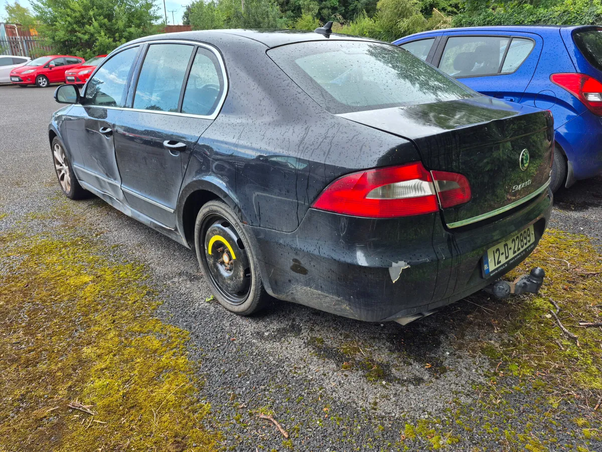 Skoda Superb 2.0tdi elegance - Image 4
