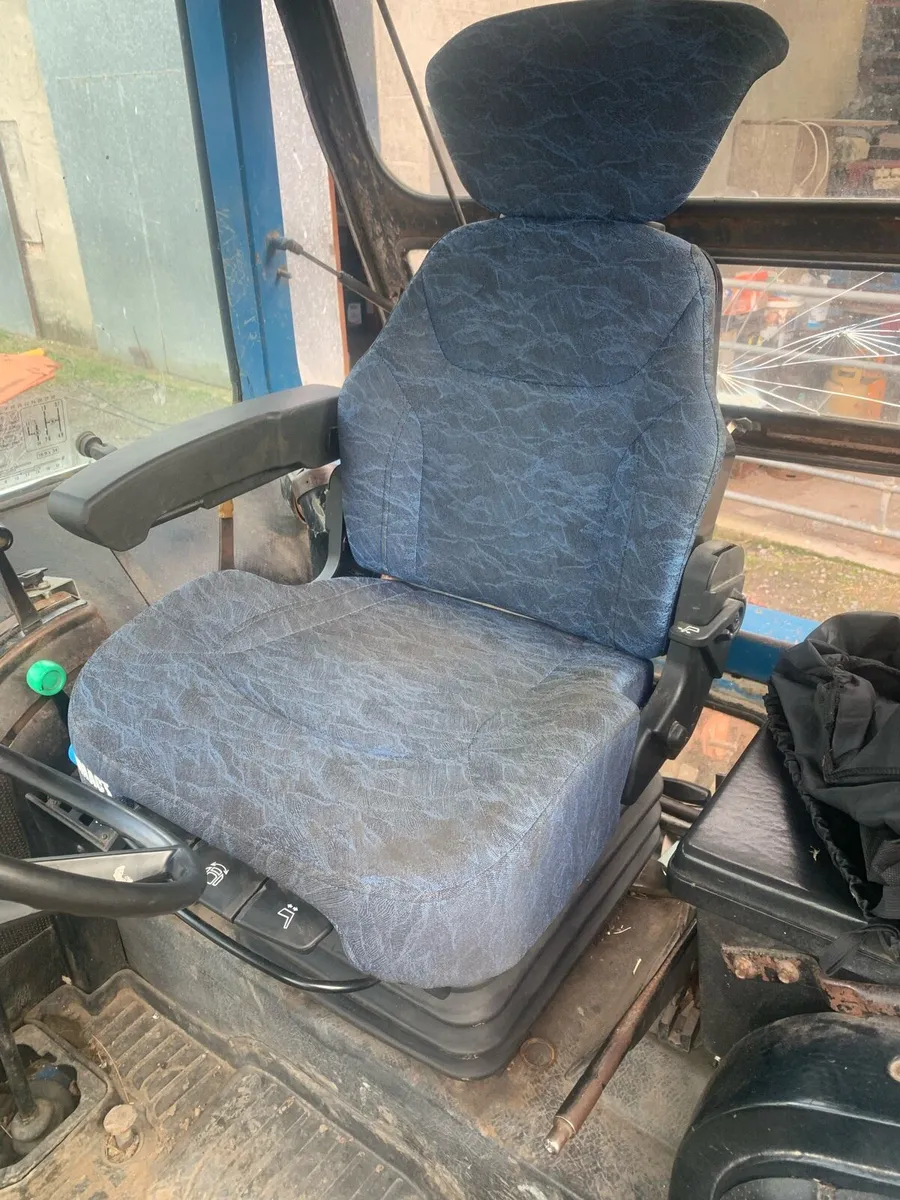 Ford 7810 - Image 4