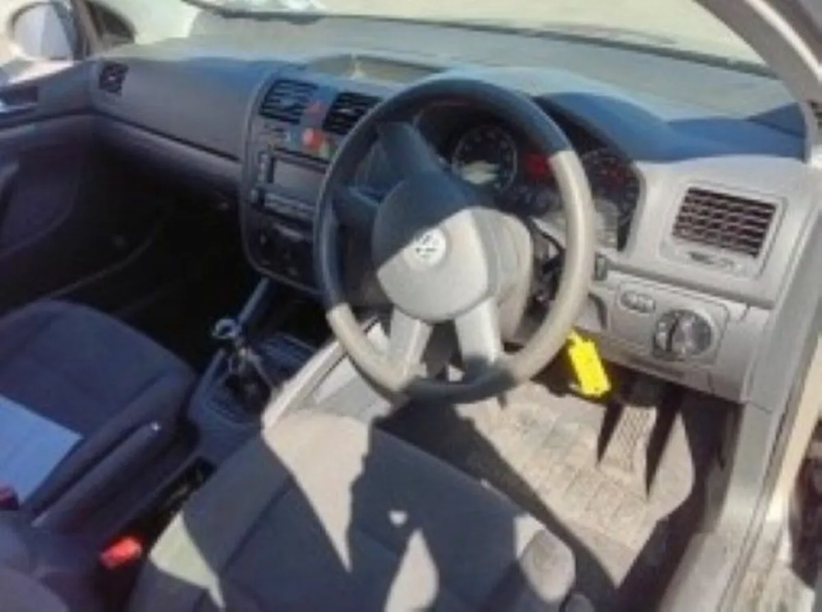 2005 Volkswagen Golf 1.4cc - Image 4