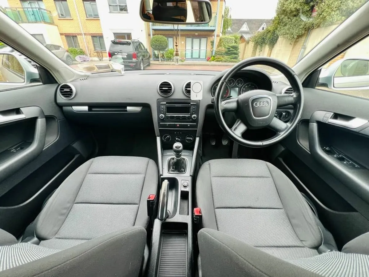 Audi A3 2009 - Image 2