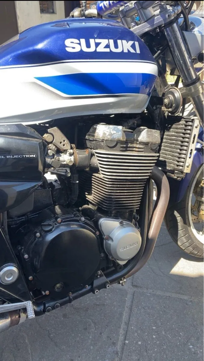 2002 Suzuki GSX 1400 - Image 2