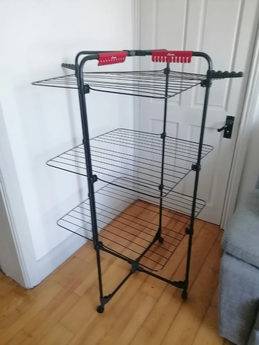Vileda Clothes airer on wheels - Image 1