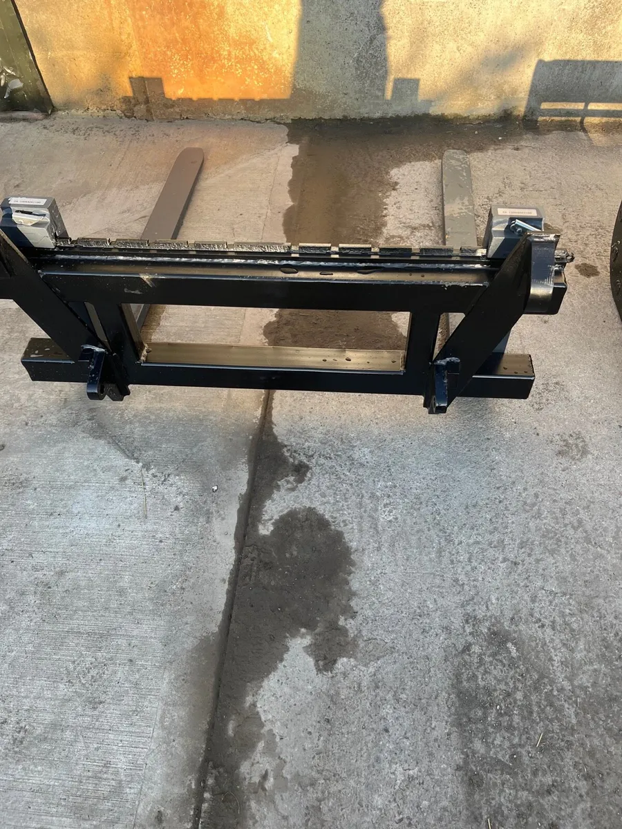 3t -13t Digger pallet forks - Image 3