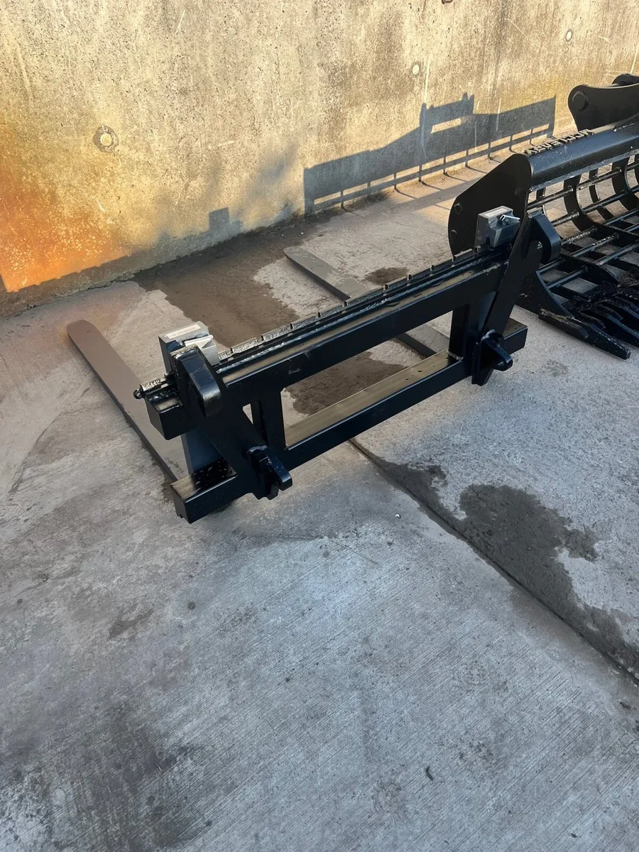 3t -13t Digger pallet forks - Image 4