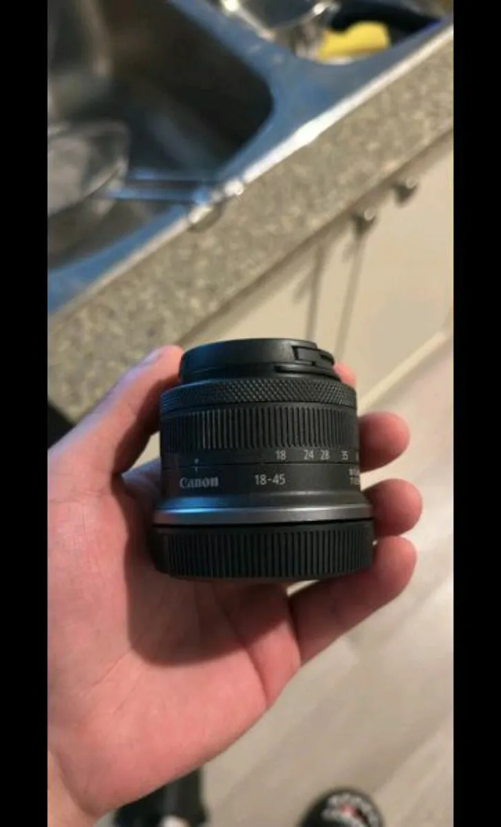 Canon R50 + 18-45mm STM lens - Image 3