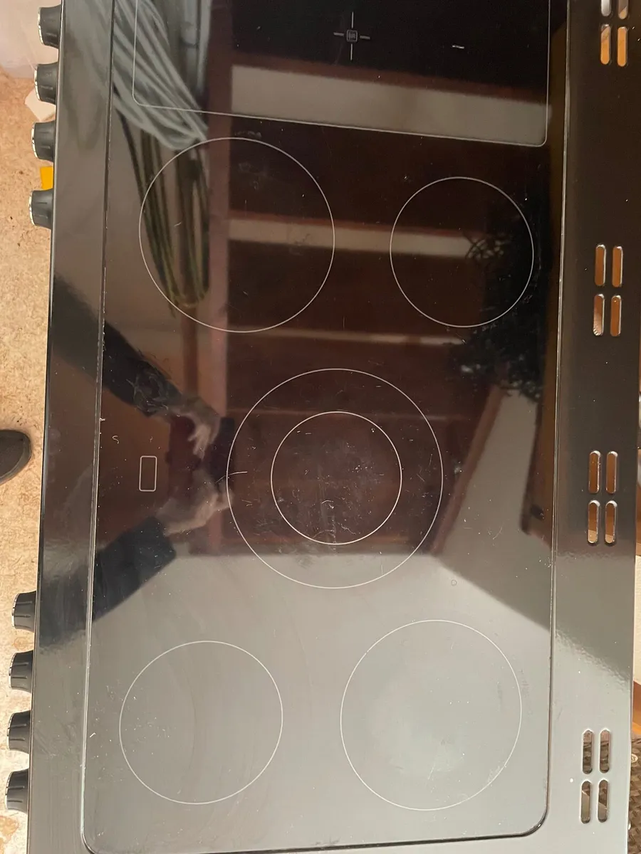 Electric range cooker - Image 2