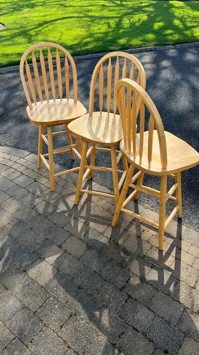 Bar stools - Image 1