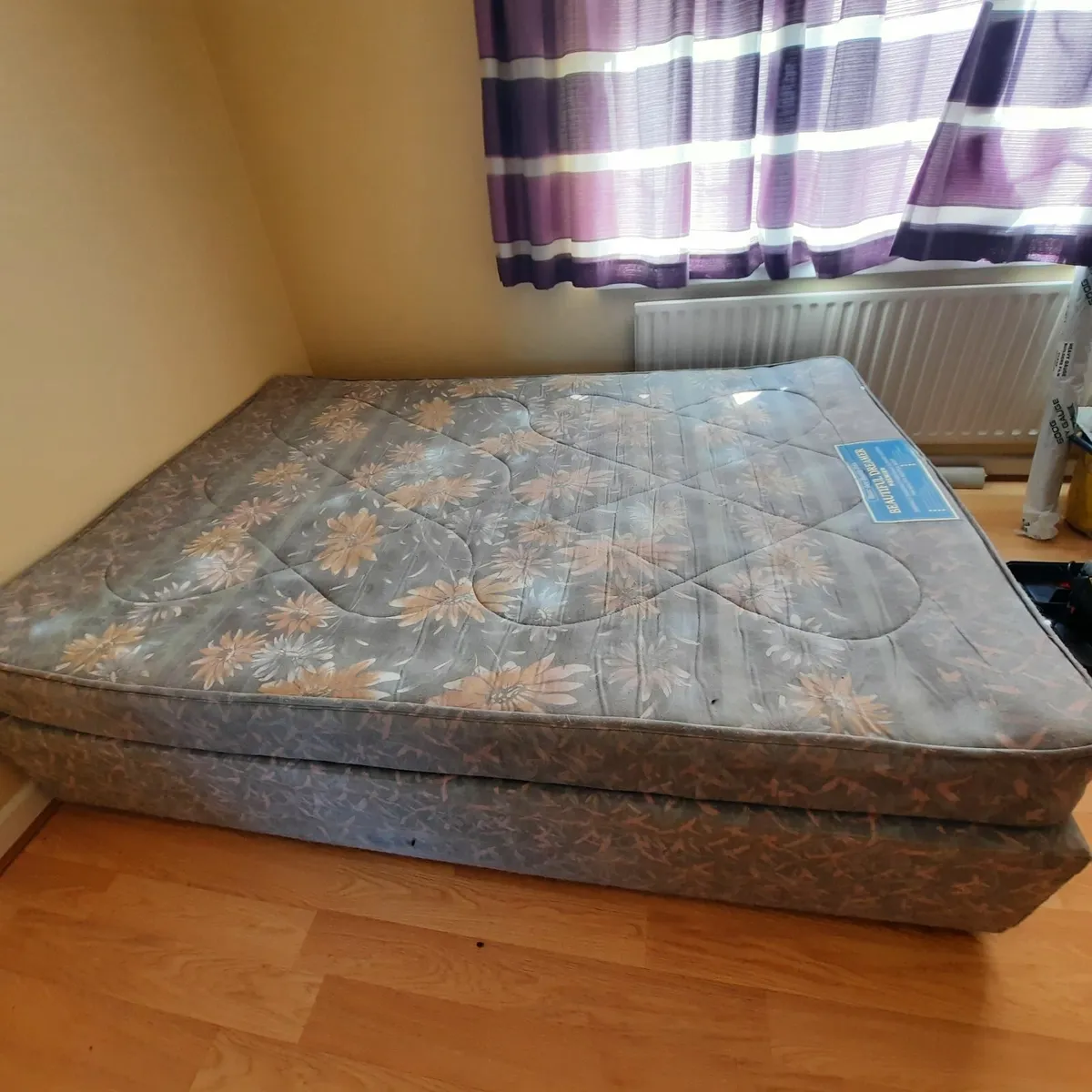 Bed - Image 2