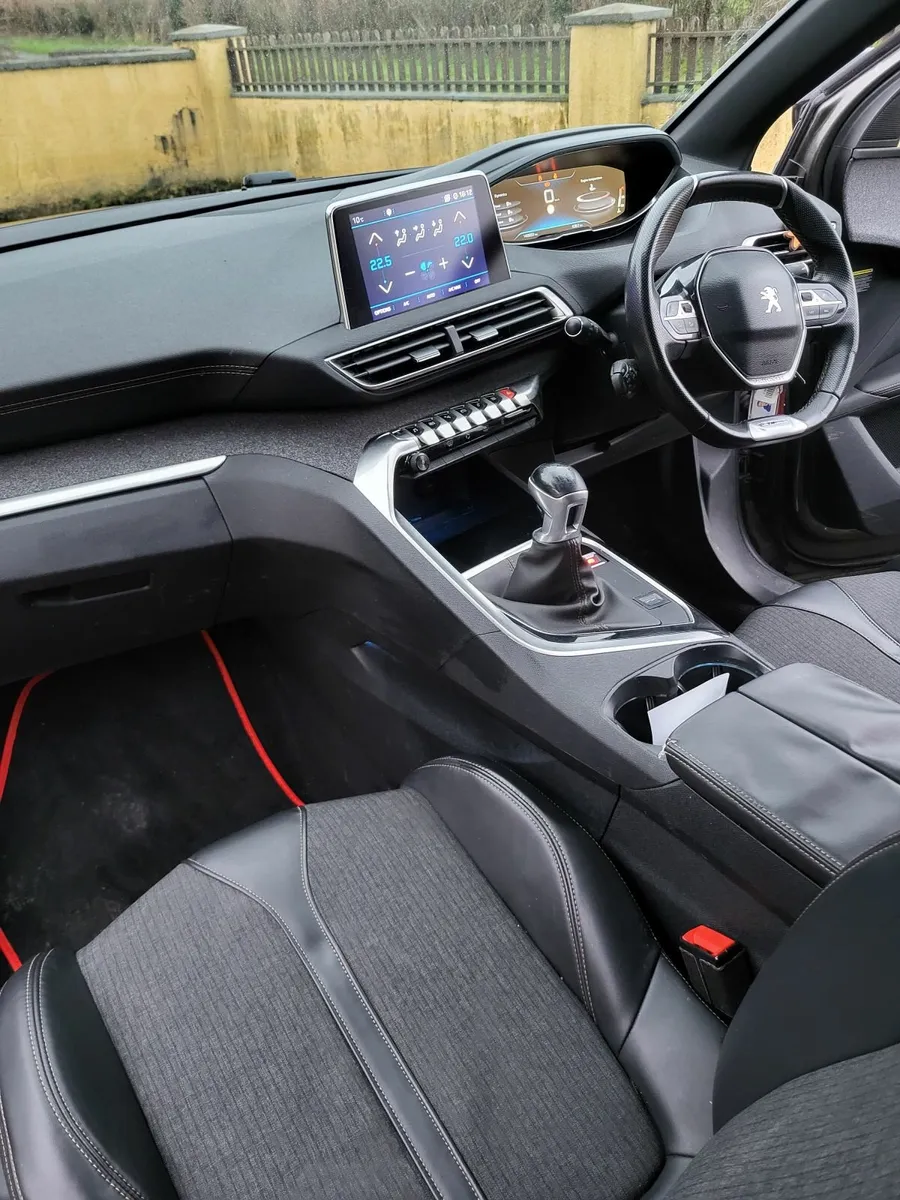 Peugeot 3008 2018 - Image 4