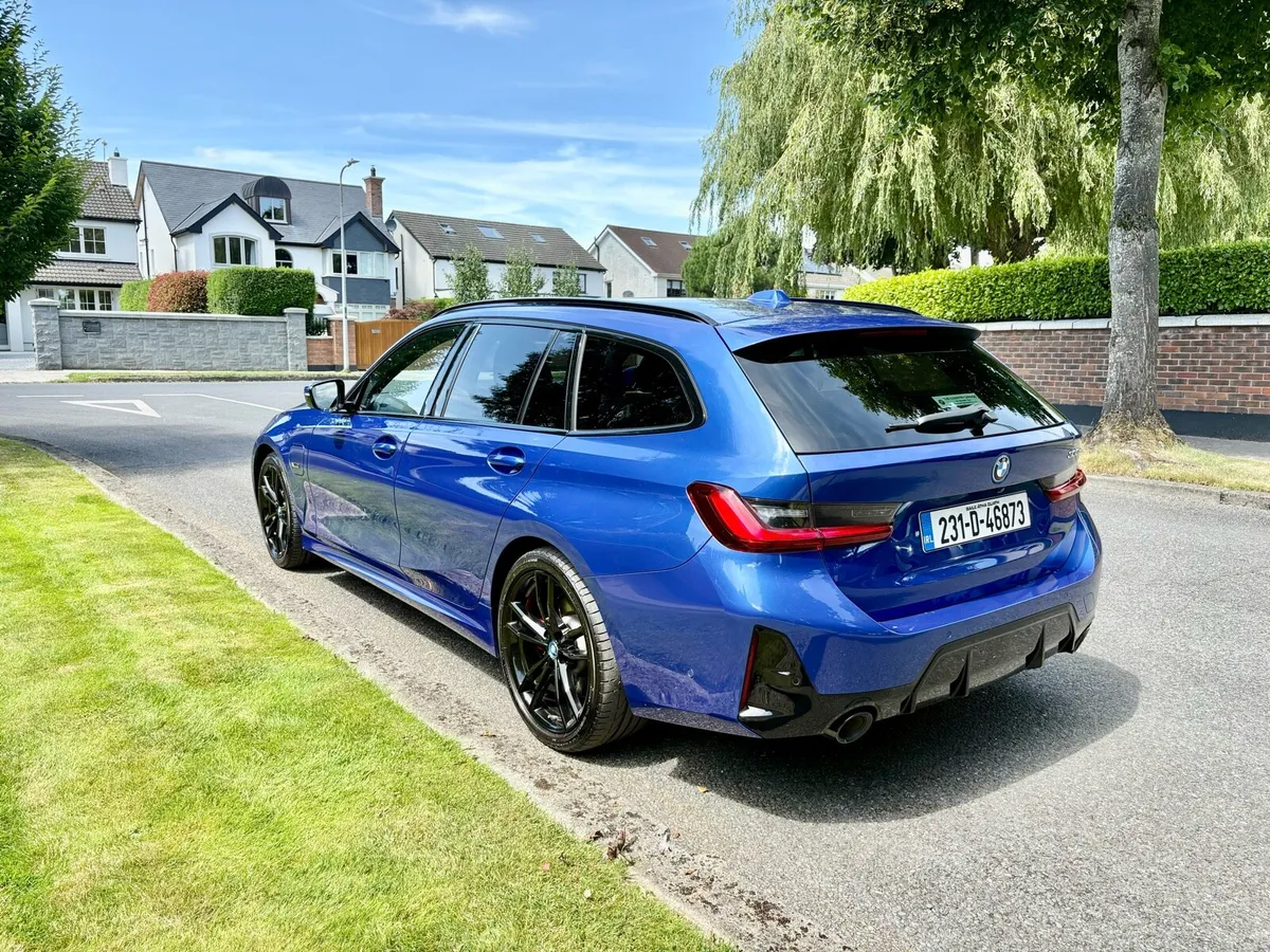 BMW 330e M-Sport touring - Image 4