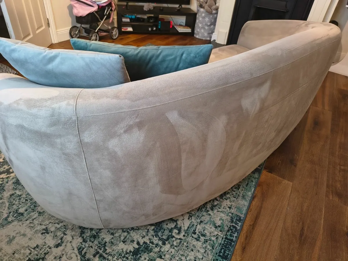 Sofa - Image 3