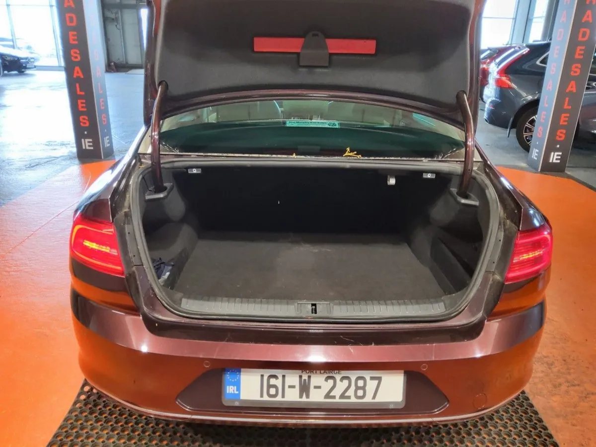 Volkswagen Passat 2.0 TDI 190HP Highline - Image 4