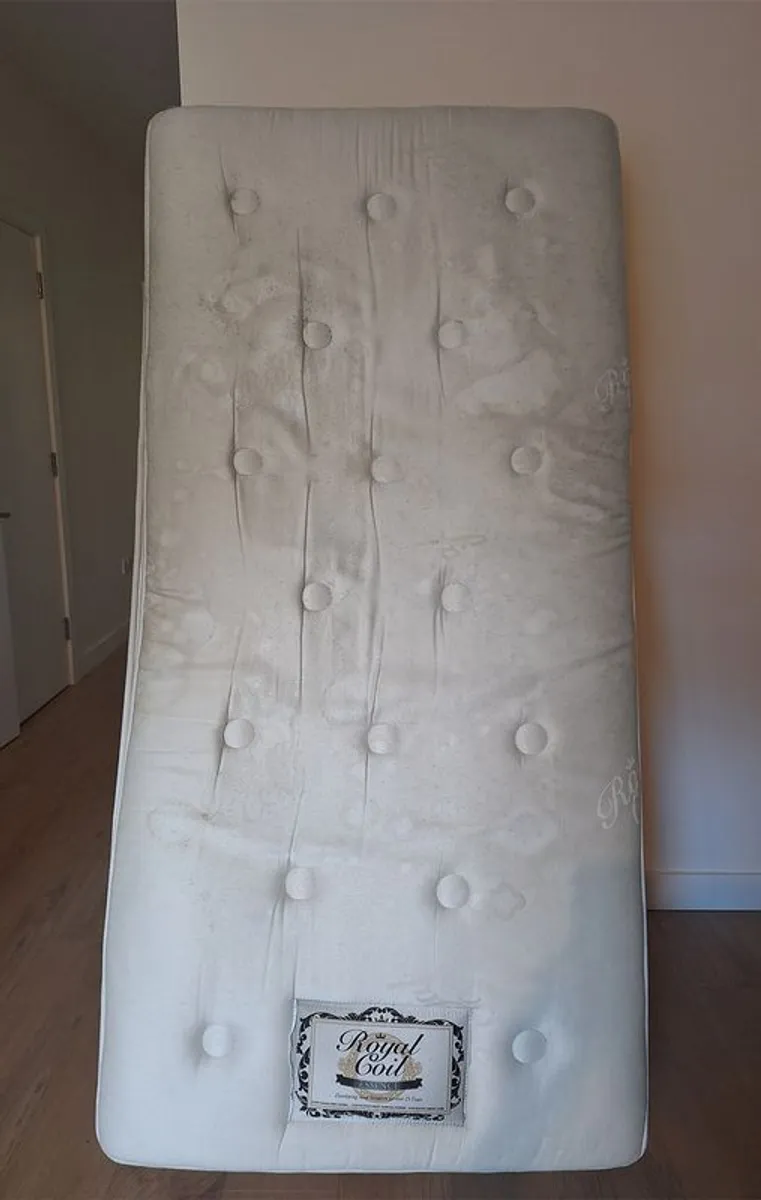 Royal Coil Essence pocket sprung single mattress - Image 1