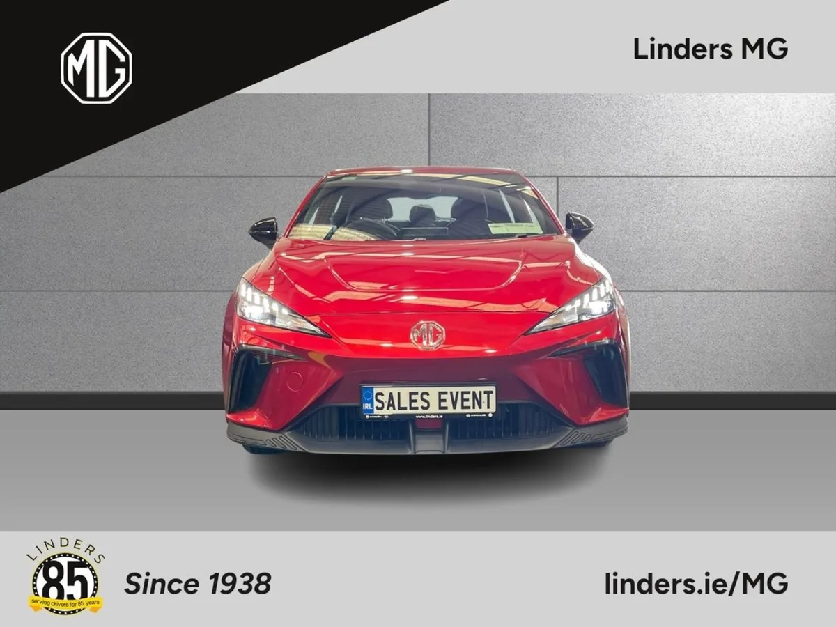 MG MG4 0  Percent Finance 4000 Discount - 350km R - Image 2