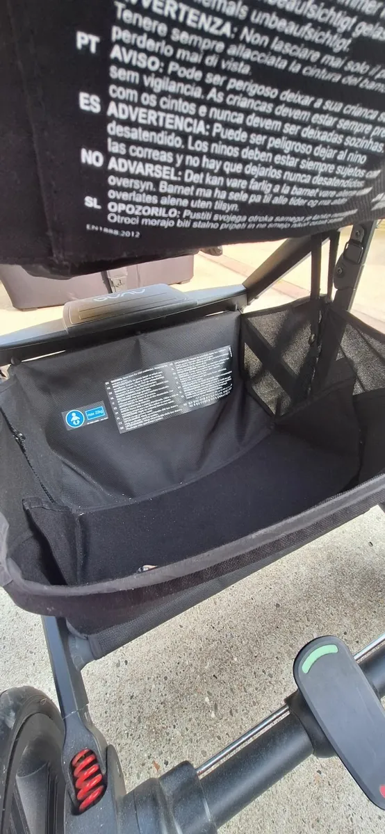 Stroller - Image 3