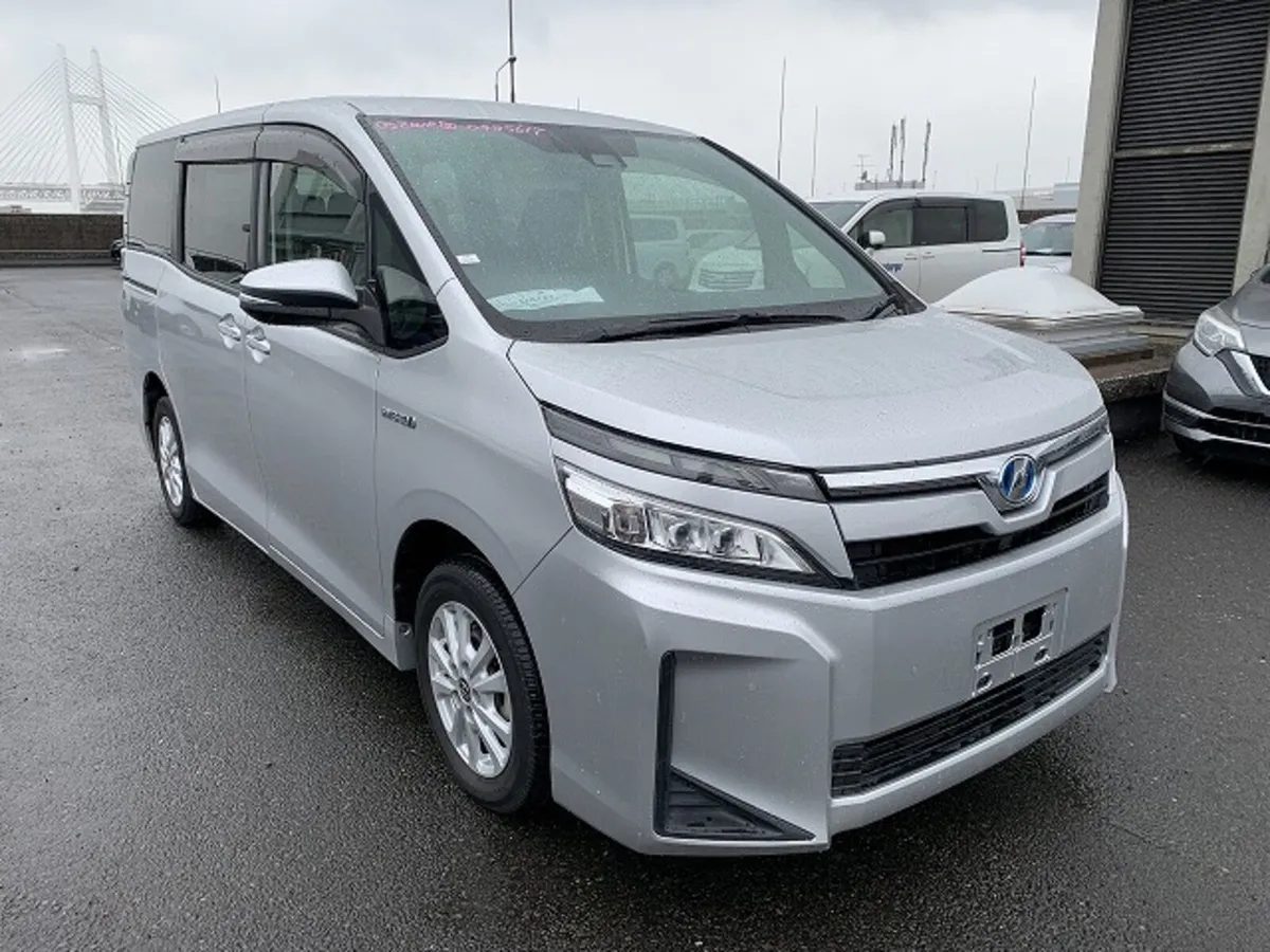2020 TOYOTA VOXY €30,000 - Image 1