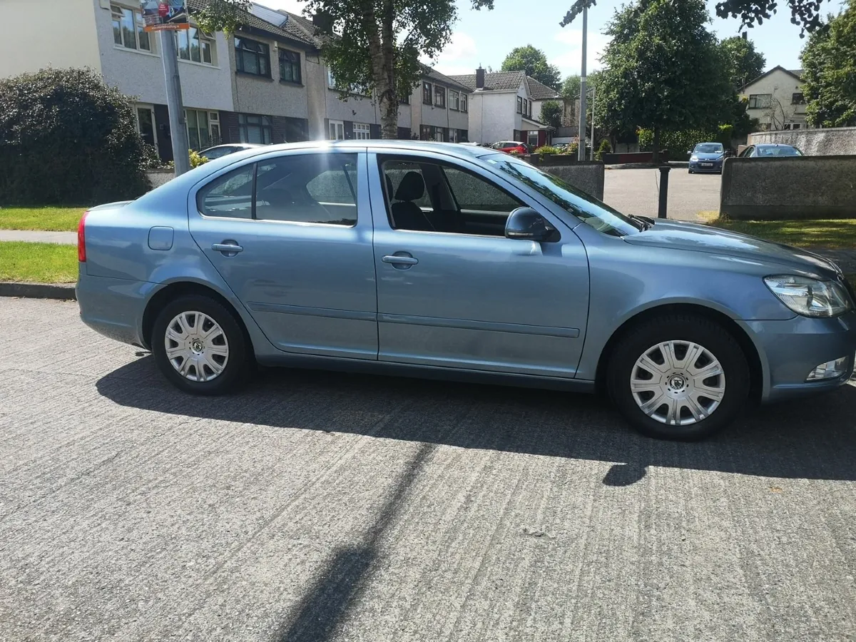 Skoda Octavia 2012 - Image 1