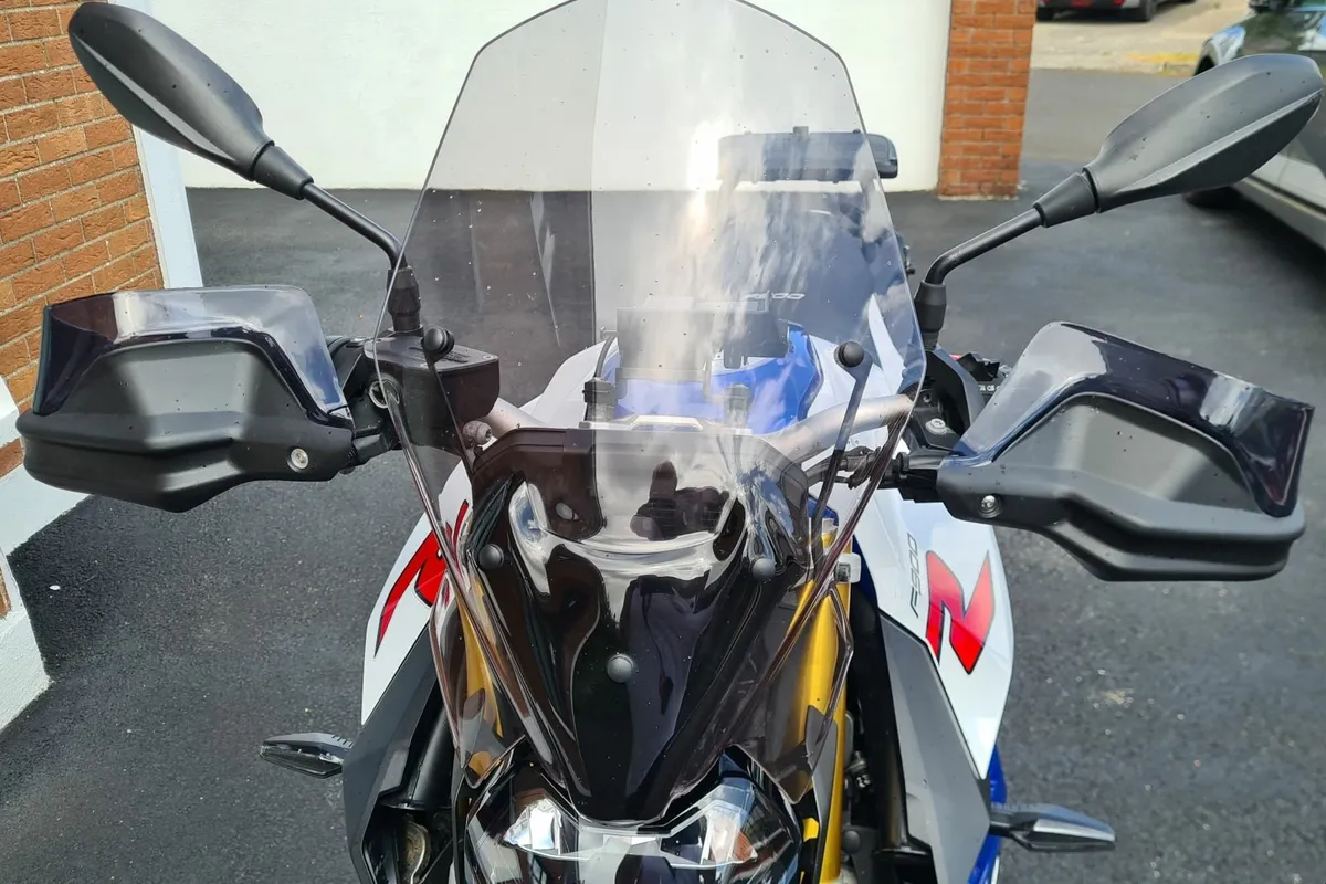 BMW F 900 R 2021 - Image 2