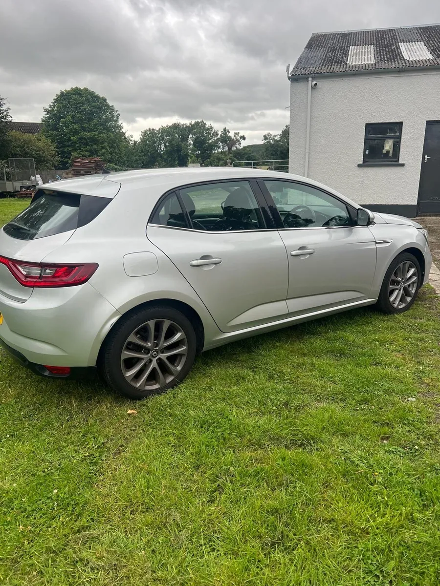Renault Megane 2017 - Image 1