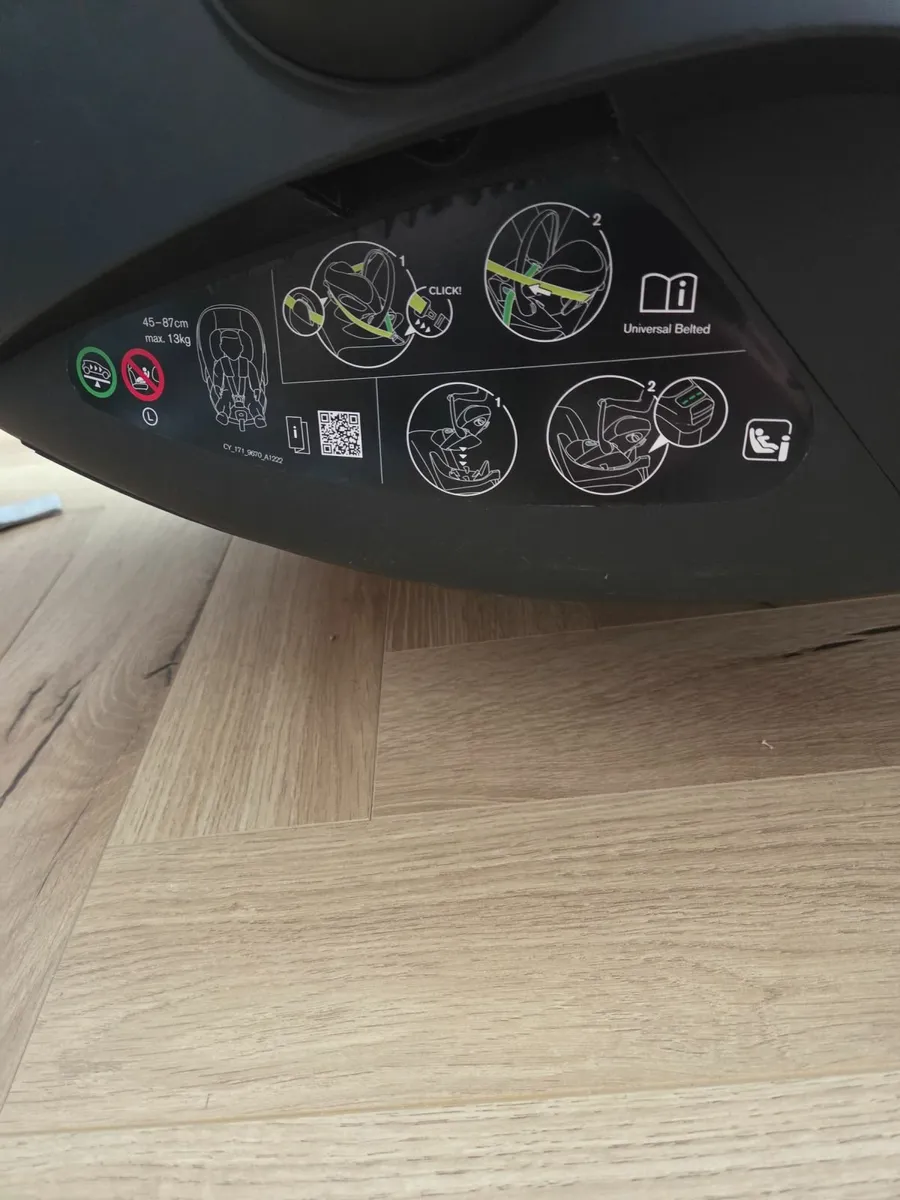 Cybex Baby car seat - Image 4