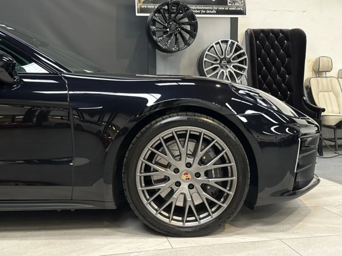 PANAMERA 4 E-HYBRID HIGH SPEC - Image 2