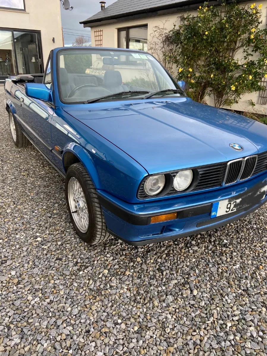 BMW 3-Series 1992 - Image 1