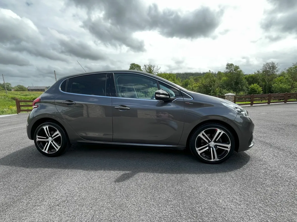 Peugeot 208 2018 HDI GT LINE  Low Miles 59K - Image 2