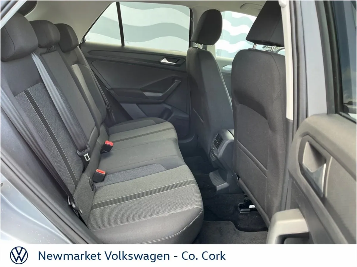 Volkswagen T-Roc Edition 75 2.0tdi 6 Speed 116BHP - Image 4