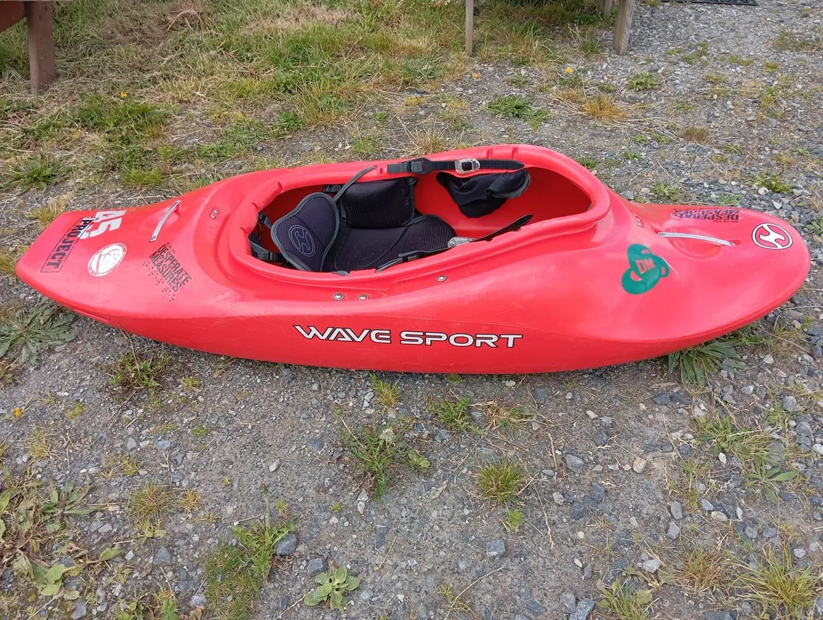 Wavesport Project 45 playboat - Image 1