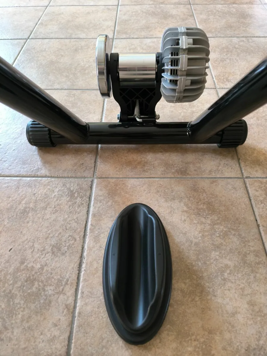 Lifeline TT-02 Fluid Trainer - Image 4