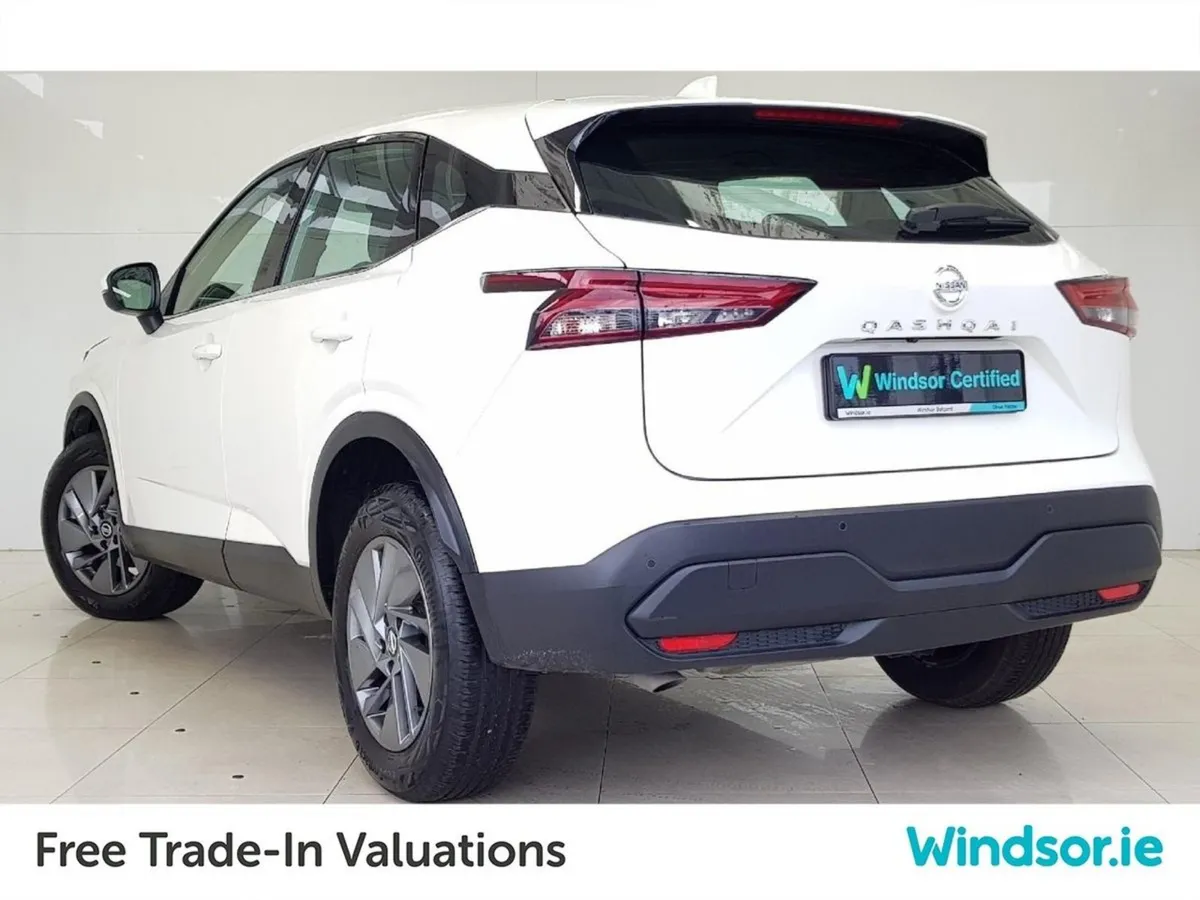 Nissan QASHQAI 1.3 PET Mild Hybrid SV - Image 4
