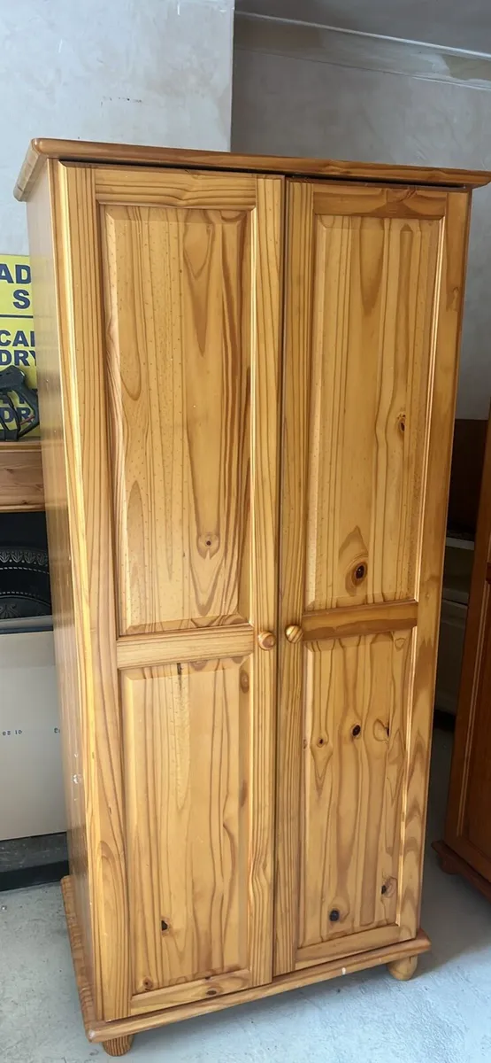 Wardrobe - Image 2