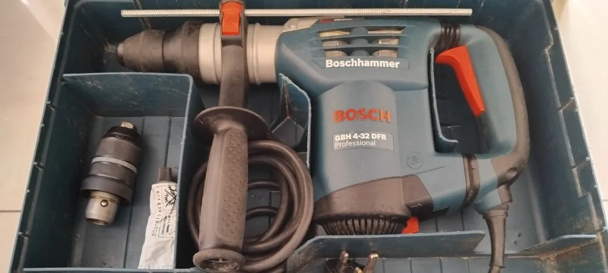 Bosch GBH 4-32 DFR Sds+ 3 Mode 240v - Image 1