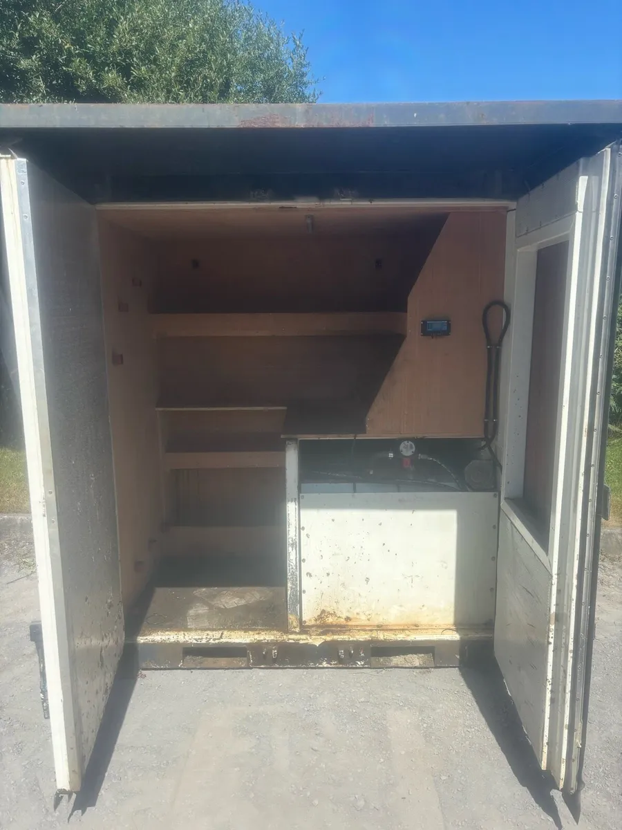 Container with diesel bowser - Image 4