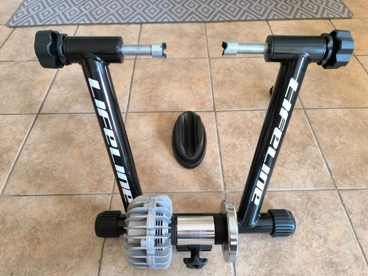 Lifeline TT-02 Fluid Trainer - Image 1