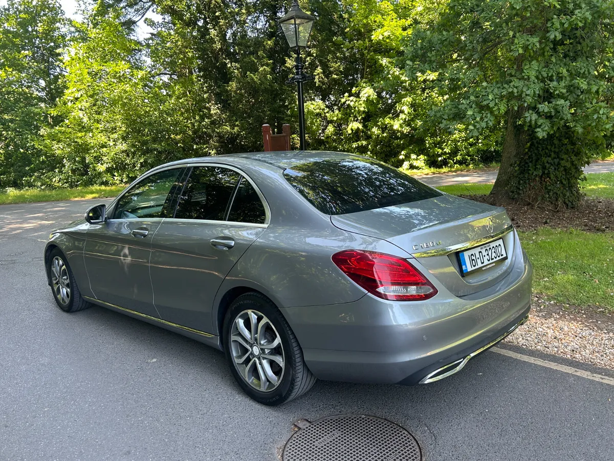2016 Mercedes-Benz C180 D Automatic - Image 4