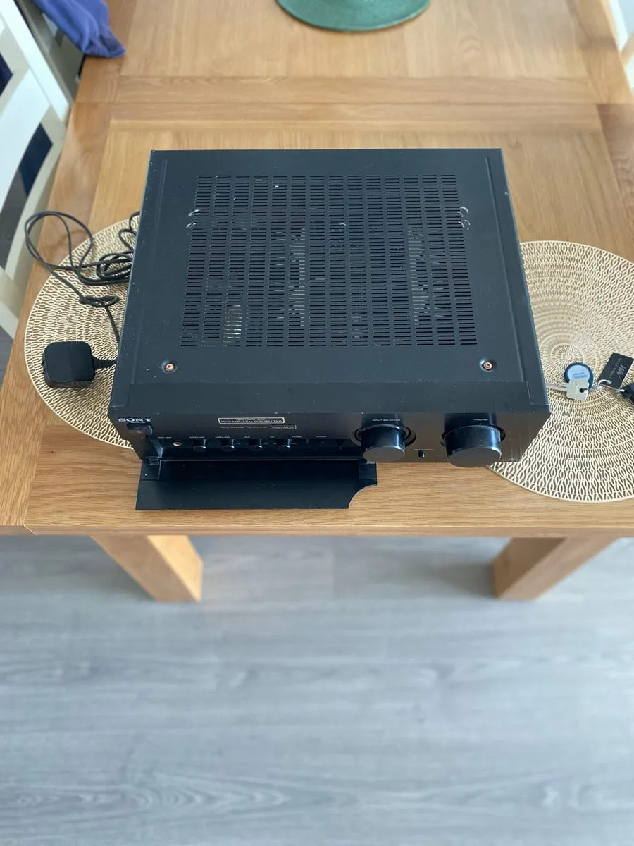 Sony TA-FB920R stereo Amplifier - Image 3