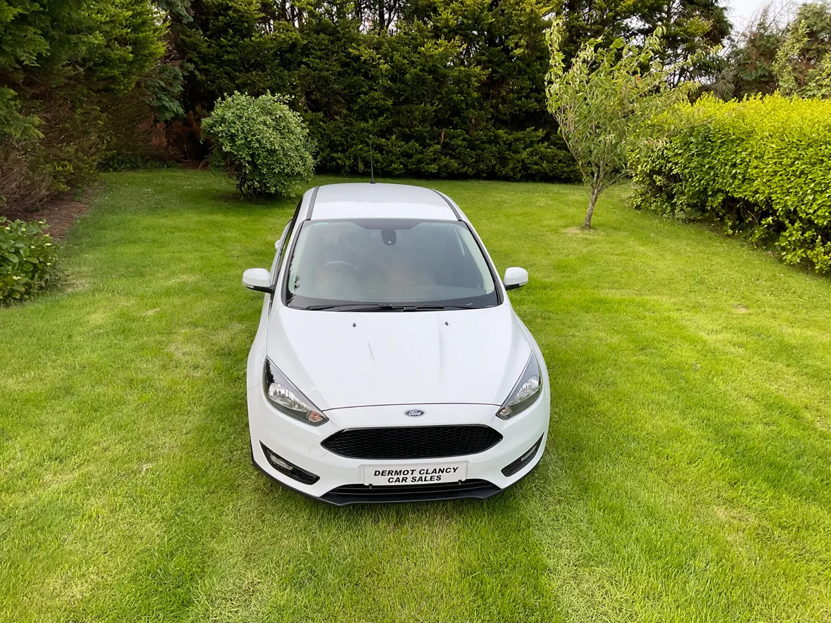 2016 Ford Focus Zetec 1.5 TDCI **Just 77206 Miles* - Image 4