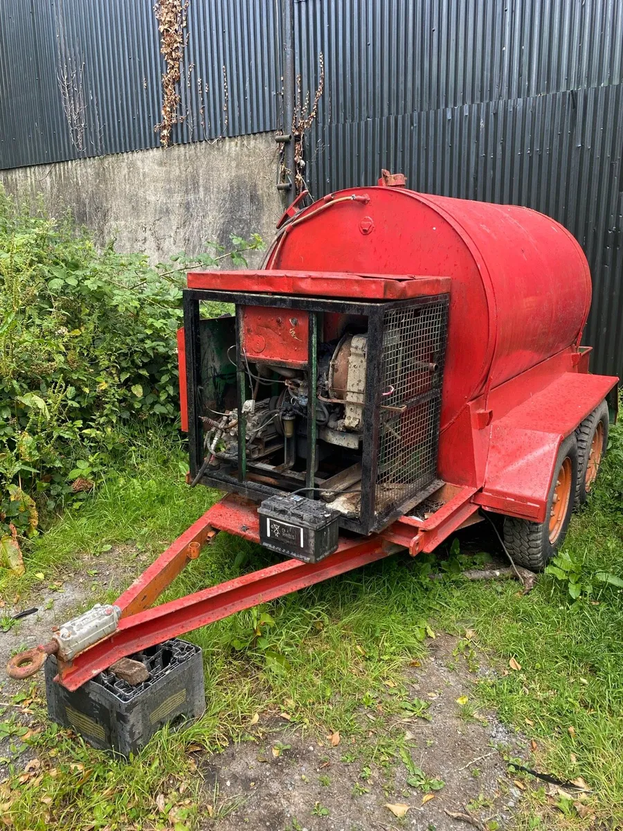Pressure Washer - Image 2
