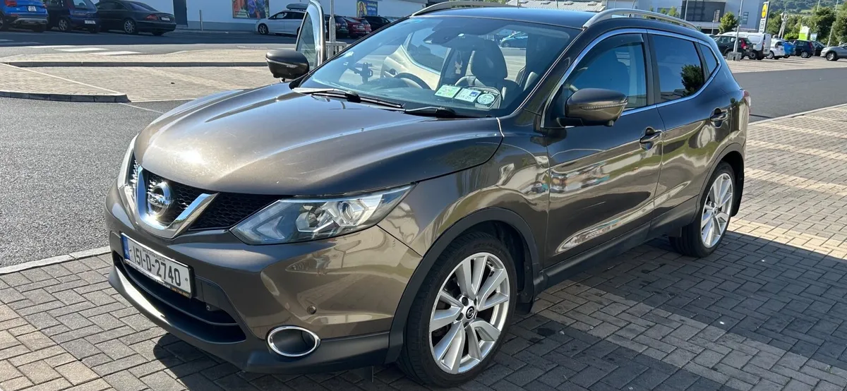 Nissan Qashqai 2015 - Image 1