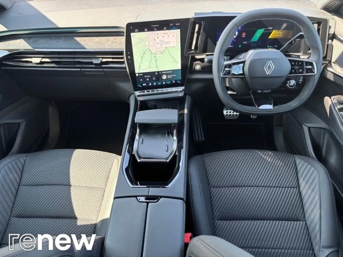 Renault Austral Techno Esprit Alpine Full Hybrid - Image 2
