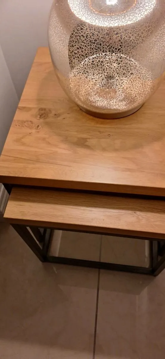 Nest of tables - Image 1