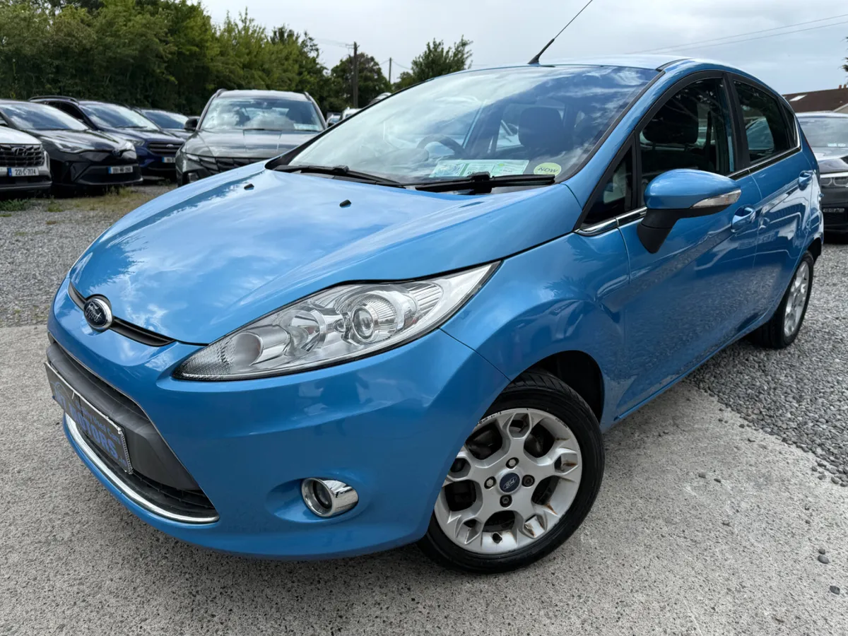 2012 Ford Fiesta  1.2 ZETEC ARGENTO - Image 2