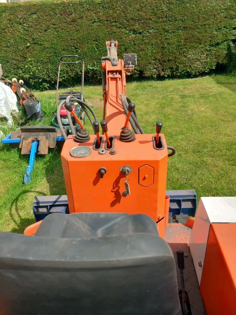 Kubota digger - Image 2