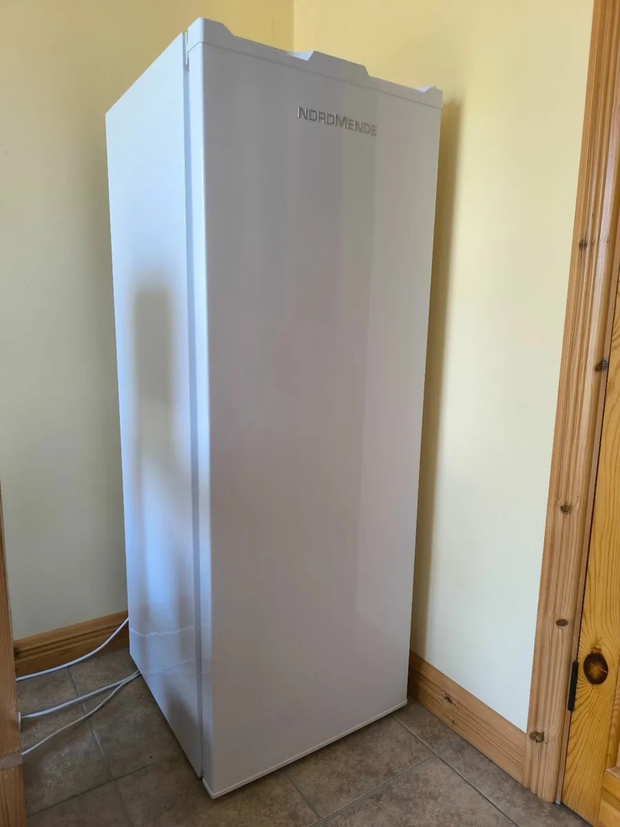 Nordmende Freestanding Tall Larder Freezer - Image 1