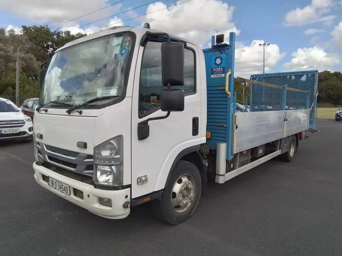 Isuzu NPR Forward 2019 for Auction - Image 1