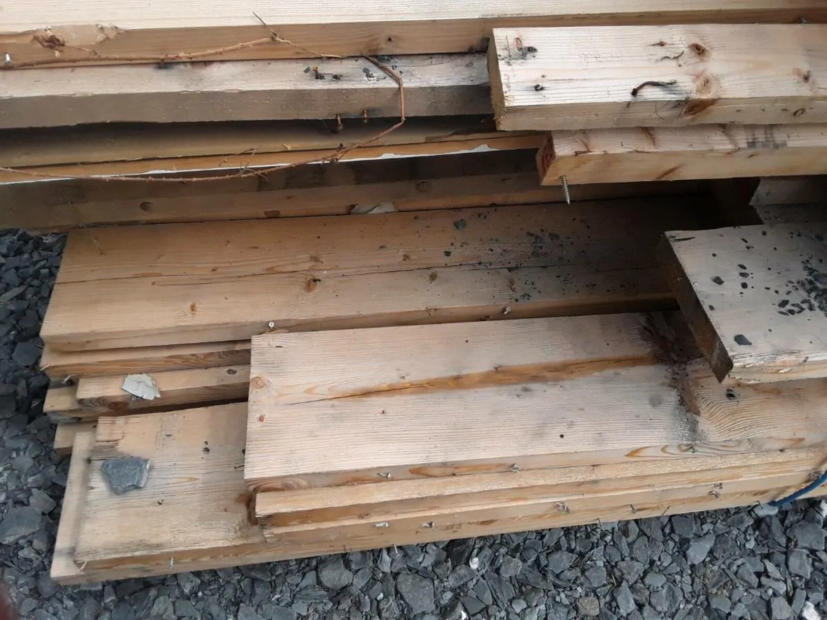 Salvaged 9x2 timber - Image 1
