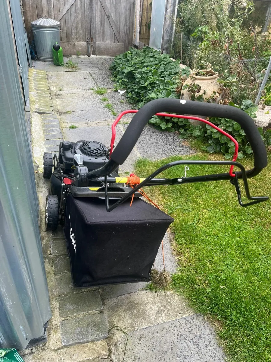 ProPlus Self-Propelled Petrol Lawnmower - Image 4